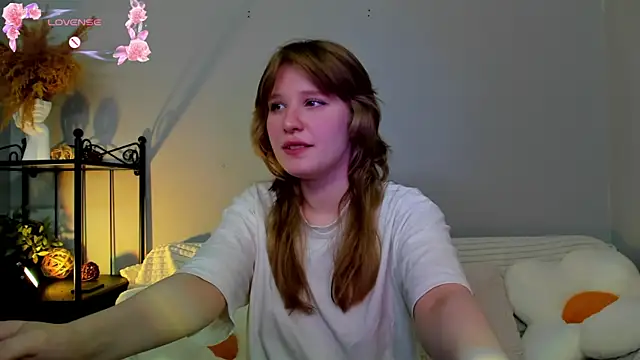 EvaStevs online show from March 2025 10:32:02 PM