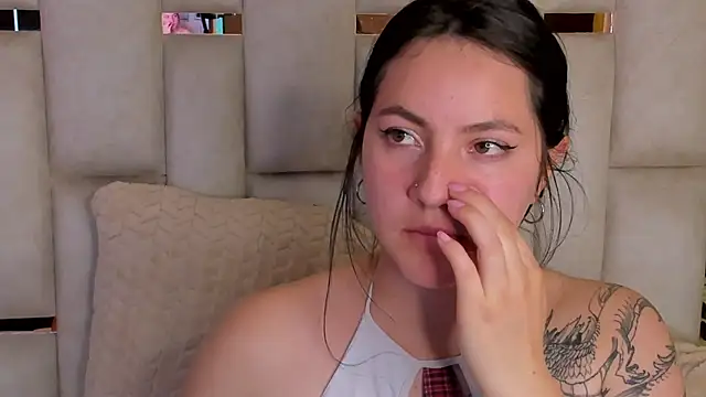 Snapshot of jenifer__power10 chatting on January 2025 08:01:01 PM jenifer power10 online show from January 2025 08:01:01 PM