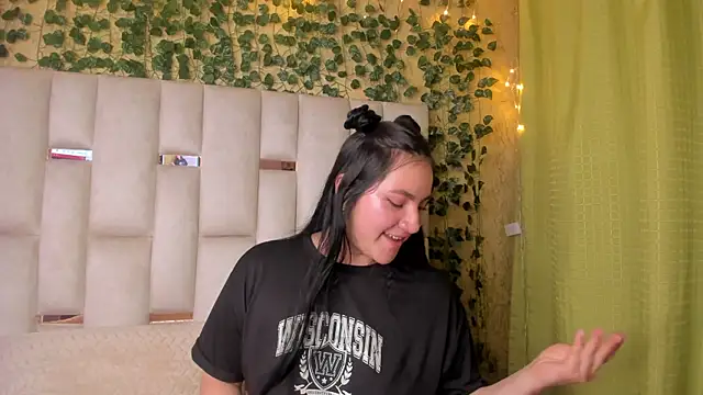 Snapshot of jenifer__power10 chatting on January 2025 04:16:01 PM jenifer power10 online show from January 2025 04:16:01 PM