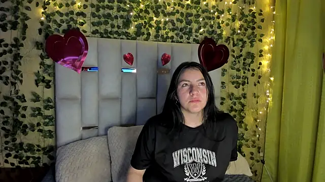 Snapshot of jenifer__power10 chatting on February 2025 12:06:02 PM jenifer power10 online show from February 2025 12:06:02 PM