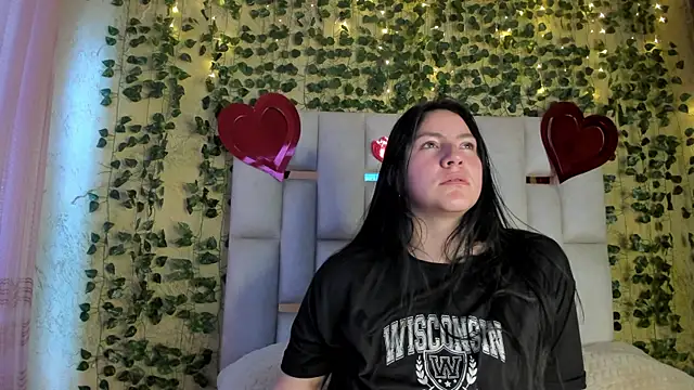 Snapshot of jenifer__power10 chatting on February 2025 06:15:02 PM jenifer power10 online show from February 2025 06:15:02 PM