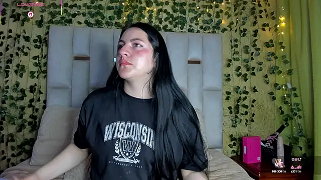 Snapshot of jenifer__power10 chatting on March 2025 11:51:01 AM jenifer power10 online show from March 2025 11:51:01 AM