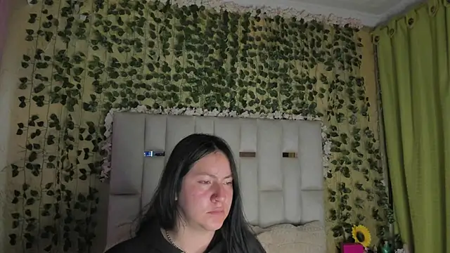 Snapshot of jenifer__power10 chatting on March 2025 12:35:02 PM jenifer power10 online show from March 2025 12:35:02 PM