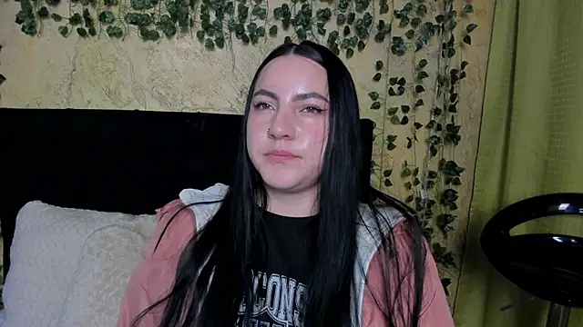 jenifer  power10 online show from January 2026 06:44:01 PM