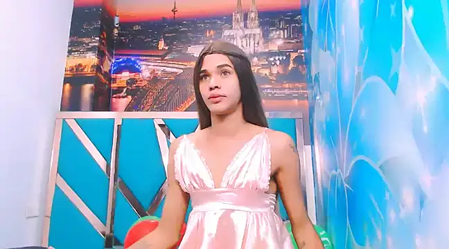 Luna and valery online show from December 2024 04:05:01 PM