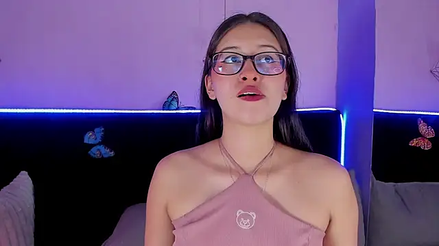 Anastasia Whitee online show from January 2026 03:33:01 AM