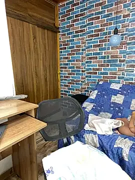 Snapshot of sweet_kitty0110 chatting on December 2024 11:02:02 PM sweet kitty0110 online show from December 2024 11:02:02 PM