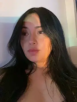 Snapshot of sweet_kitty0110 chatting on January 2025 05:53:02 AM sweet kitty0110 online show from January 2025 05:53:02 AM