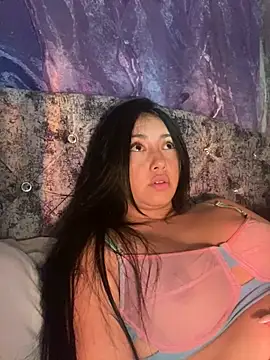 Snapshot of sweet_kitty0110 chatting on February 2025 04:47:01 AM sweet kitty0110 online show from February 2025 04:47:01 AM