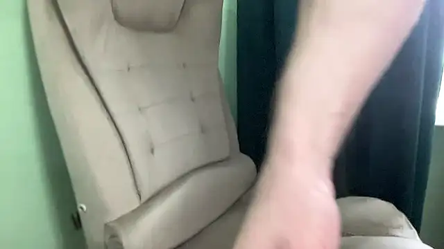 Snapshot of Mrbiceps23 chatting on March 2026 10:23:01 AM Mrbiceps23 online show from March 2026 10:23:01 AM