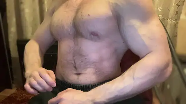 Snapshot of Mrbiceps23 chatting on March 2026 08:46:02 PM Mrbiceps23 online show from March 2026 08:46:02 PM