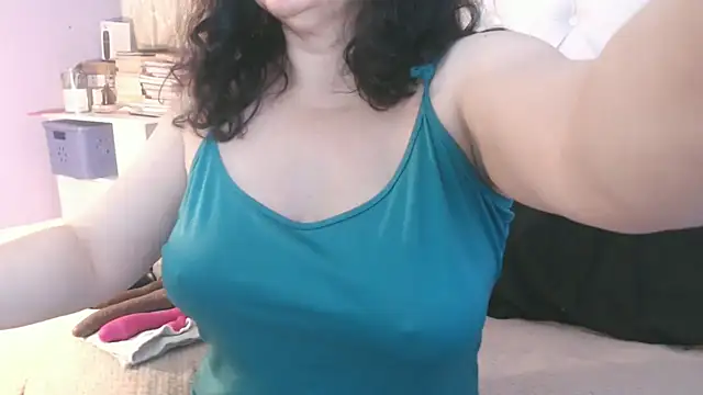 Snapshot of maturepriscila chatting on February 2025 02:25:01 PM maturepriscila online show from February 2025 02:25:01 PM