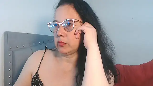 Snapshot of maturepriscila chatting on September 2025 03:22:02 PM maturepriscila online show from September 2025 03:22:02 PM