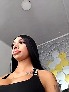 Tiffanny online show from October 2025 02:40:02 AM