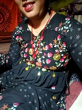 Super-Couple online show from March 2025 01:06:01 PM