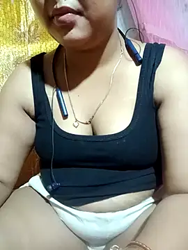 Super-Couple online show from April 2026 04:24:01 PM