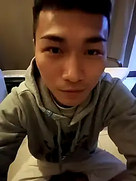 Snapshot of chiata410 chatting on March 2025 12:09:01 PM chiata410 online show from March 2025 12:09:01 PM