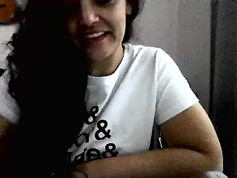 escritorasafada online show from December 2024 08:48:01 AM