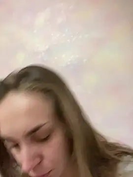 Burning girlss online show from January 2025 10:44:02 PM