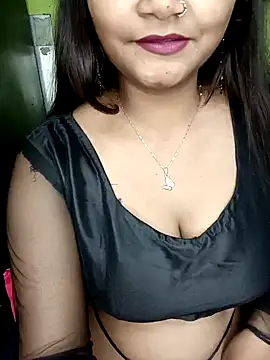 Snapshot of NOTY-LOVE-05 chatting on January 2025 03:21:01 PM NOTY-LOVE-05 online show from January 2025 03:21:01 PM