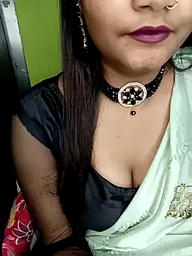 Snapshot of NOTY-LOVE-05 chatting on January 2025 03:24:01 PM NOTY-LOVE-05 online show from January 2025 03:24:01 PM