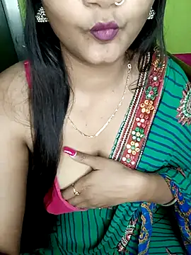 Snapshot of NOTY-LOVE-05 chatting on February 2025 07:34:01 AM NOTY-LOVE-05 online show from February 2025 07:34:01 AM