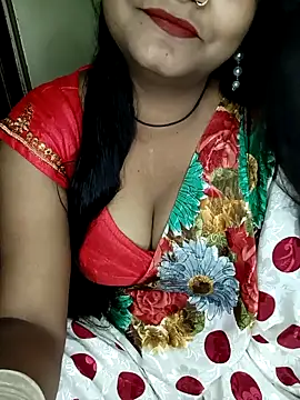 Snapshot of NOTY-LOVE-05 chatting on September 2025 07:40:02 AM NOTY-LOVE-05 online show from September 2025 07:40:02 AM