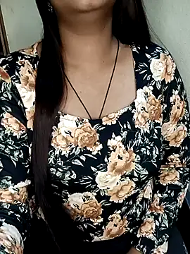 Snapshot of NOTY-LOVE-05 chatting on October 2025 03:21:01 PM NOTY-LOVE-05 online show from October 2025 03:21:01 PM