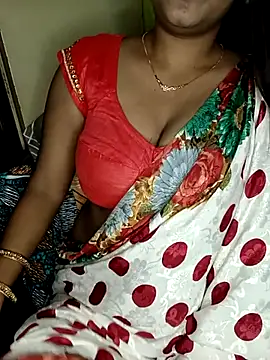 Snapshot of NOTY-LOVE-05 chatting on October 2025 03:21:02 PM NOTY-LOVE-05 online show from October 2025 03:21:02 PM