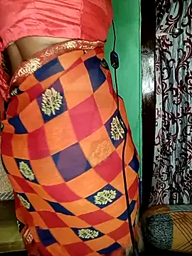 Snapshot of NOTY-LOVE-05 chatting on October 2025 03:46:02 PM NOTY-LOVE-05 online show from October 2025 03:46:02 PM