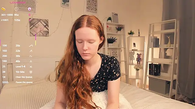 ZaraBluitt online show from December 2025 07:59:01 AM