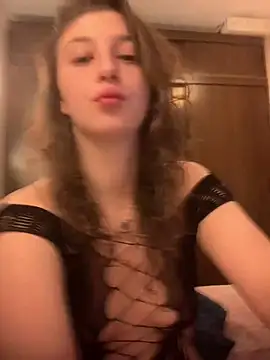 lolippp666 online show from February 2025 11:30:02 PM