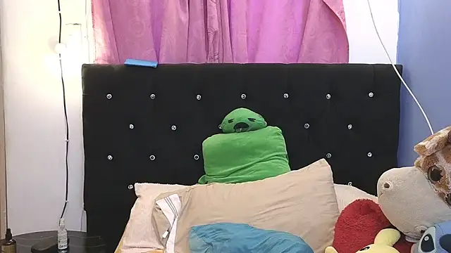 Sweet xuee18 online show from July 2026 11:36:01 PM