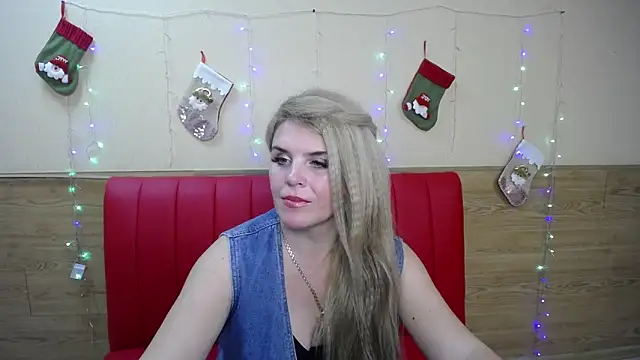 Julya Barbi online show from January 2025 12:30:01 AM