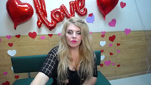 Julya Barbi online show from March 2025 11:03:02 PM