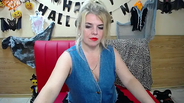 Julya Barbi online show from November 2025 06:14:02 AM