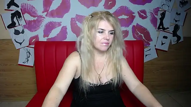 Julya Barbi online show from November 2025 06:00:02 AM