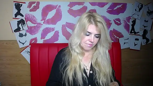 Julya Barbi online show from December 2025 06:10:01 AM