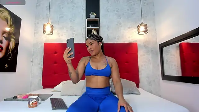 SilvannaFit online show from February 2025 12:44:02 PM