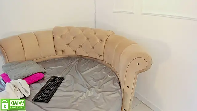 khloeblake online show from January 2025 10:51:02 AM