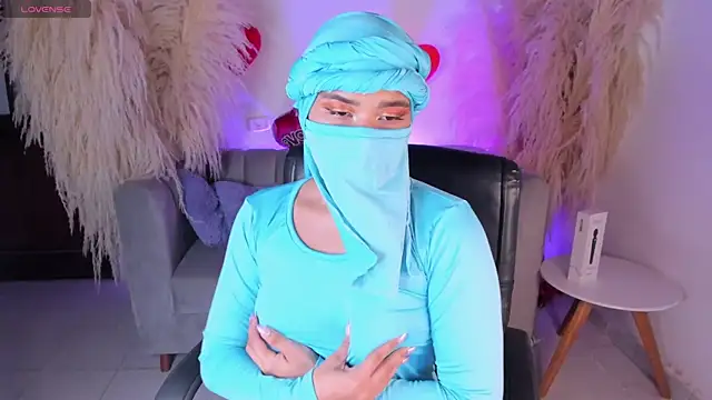 Snapshot of saray_halam chatting on February 2025 06:46:02 PM saray halam online show from February 2025 06:46:02 PM