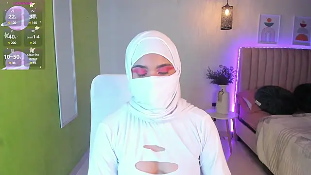 Snapshot of saray_halam chatting on March 2025 06:30:01 PM saray halam online show from March 2025 06:30:01 PM