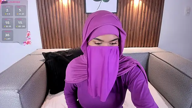 Snapshot of saray_halam chatting on March 2025 06:23:01 PM saray halam online show from March 2025 06:23:01 PM