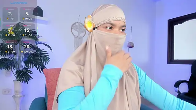 Snapshot of saray_halam chatting on September 2025 06:02:01 PM saray halam online show from September 2025 06:02:01 PM