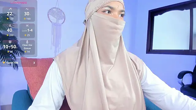 Snapshot of saray_halam chatting on October 2025 06:20:01 PM saray halam online show from October 2025 06:20:01 PM