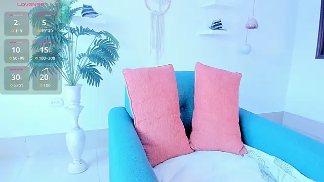 Snapshot of saray_halam chatting on October 2025 06:10:01 PM saray halam online show from October 2025 06:10:01 PM