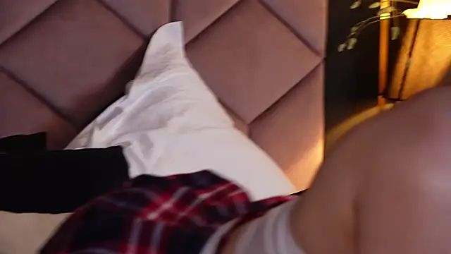 LucyLexton online show from March 2025 09:40:02 AM