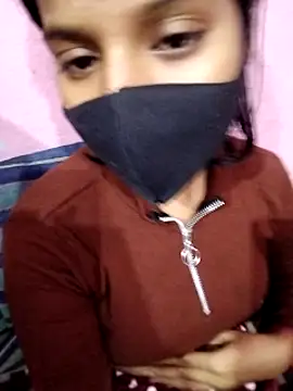 Shivani Tivari online show from December 2024 06:18:02 PM