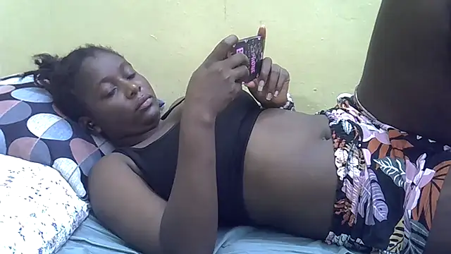 Harrisamor online show from December 2025 10:57:02 AM