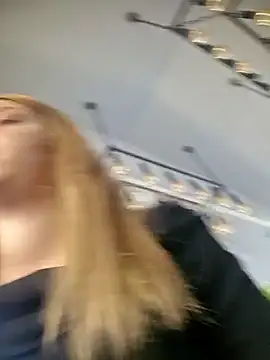 SUSELLAM1 online show from March 2025 02:23:02 PM